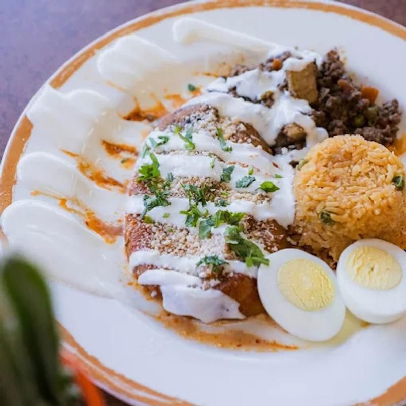 Chile Rellenos That Steal The Spotlight