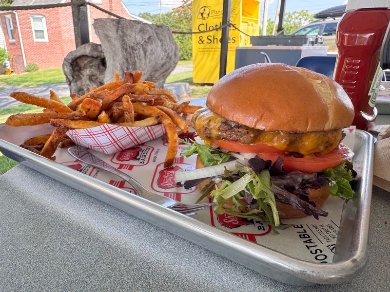 A Third Pound Of Barbecue Puts The Brioche Bun To Work