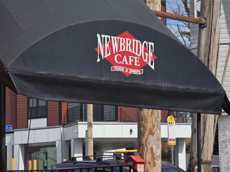 Newbridge Cafe, Chelsea