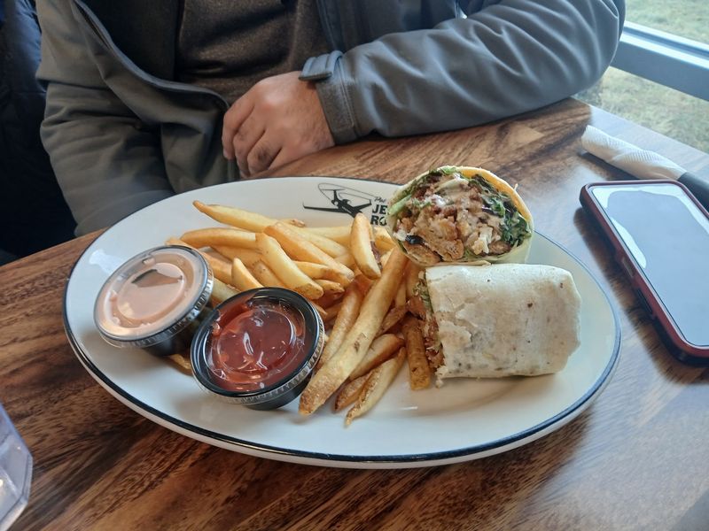 Lunch Brings Burgers, Sandwiches, And Bigger Appetites
