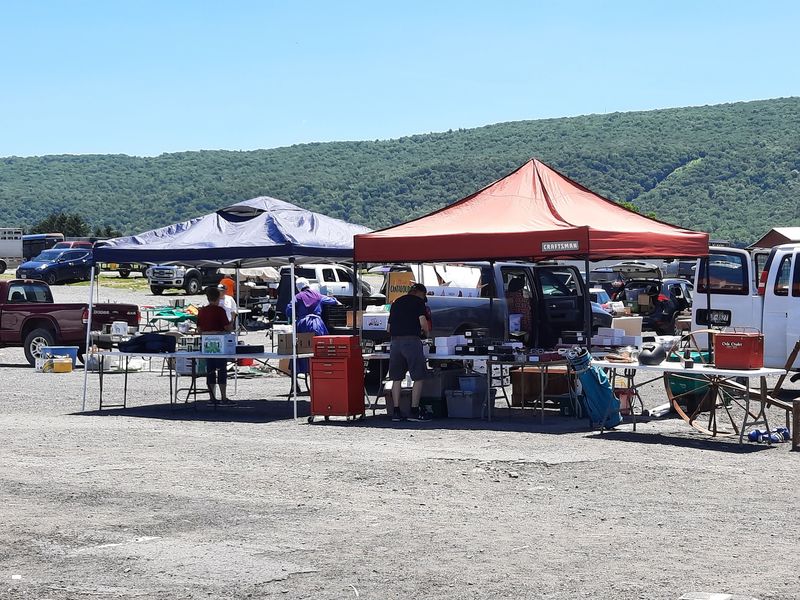 Belleville Livestock Auction & Farmers Market