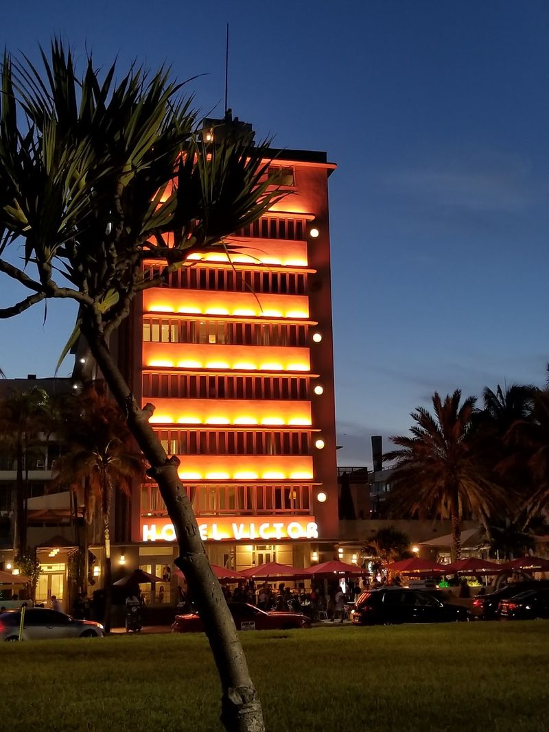 Ocean Drive After Dark Is A Different Beast