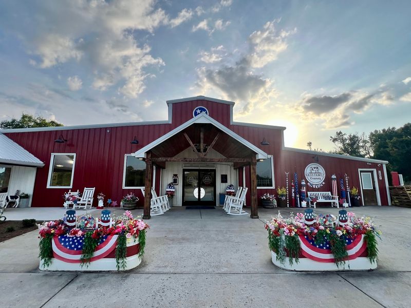Farm Tours Let You Meet The Cows