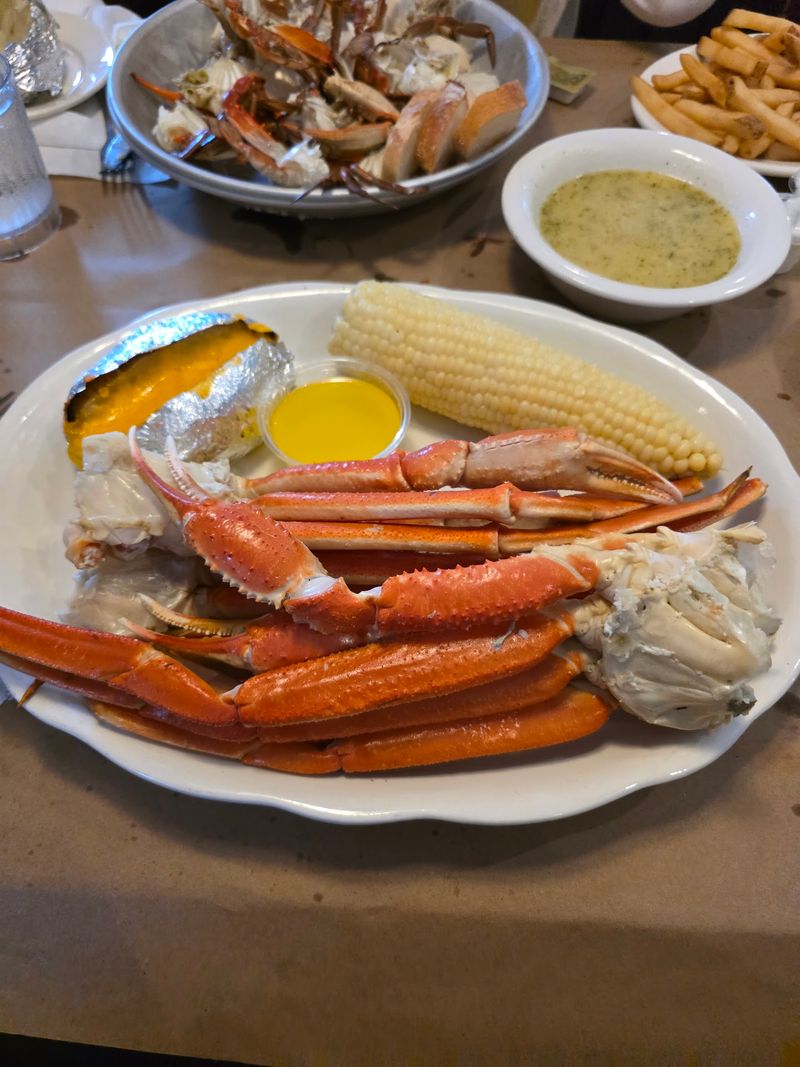 Garlic Crabs Worth Rolling Up Your Sleeves For