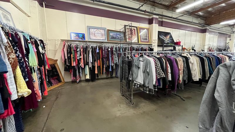 Thrifting Smarter With A Few Insider Tricks