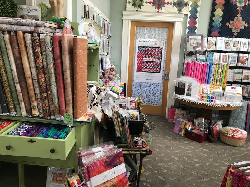 Longarm Quilting Services That Finish The Job