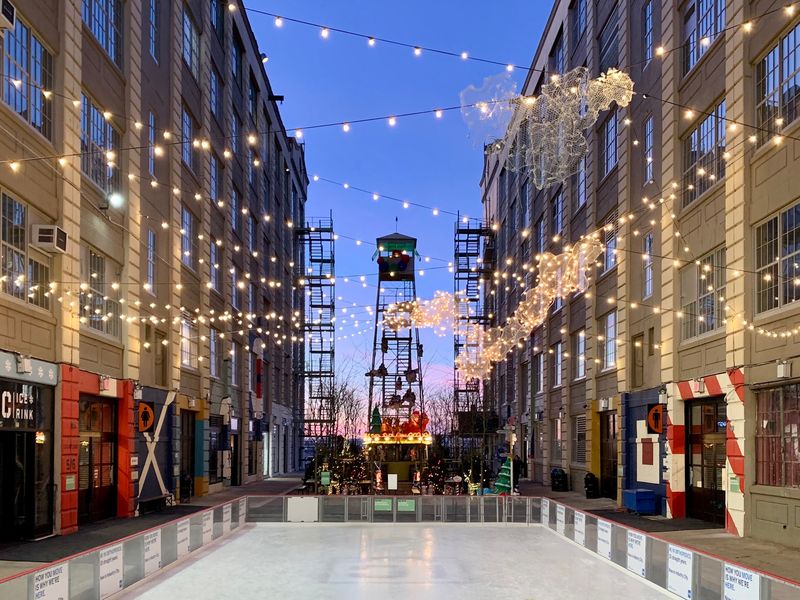 Why The Winter Flea Keeps People Coming Back