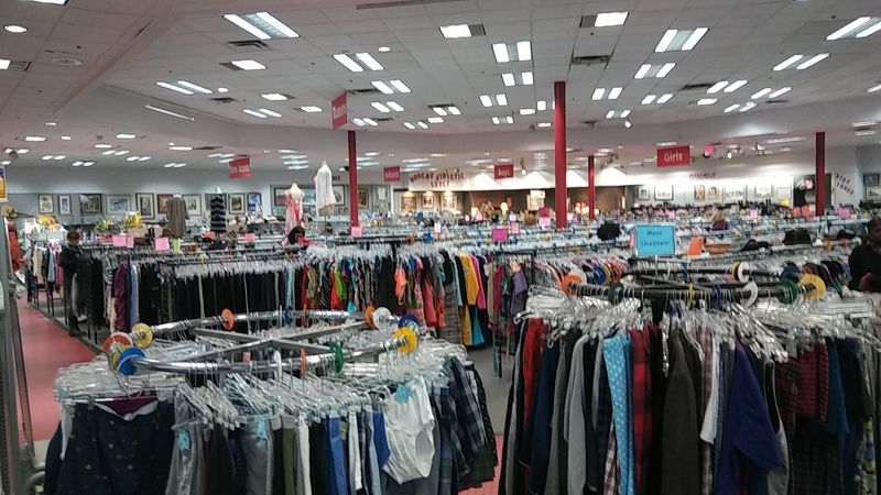 A Warehouse-Sized Shopping Experience