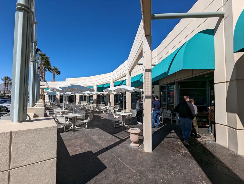A Neighborhood Breakfast Spot With A Loyal Crowd