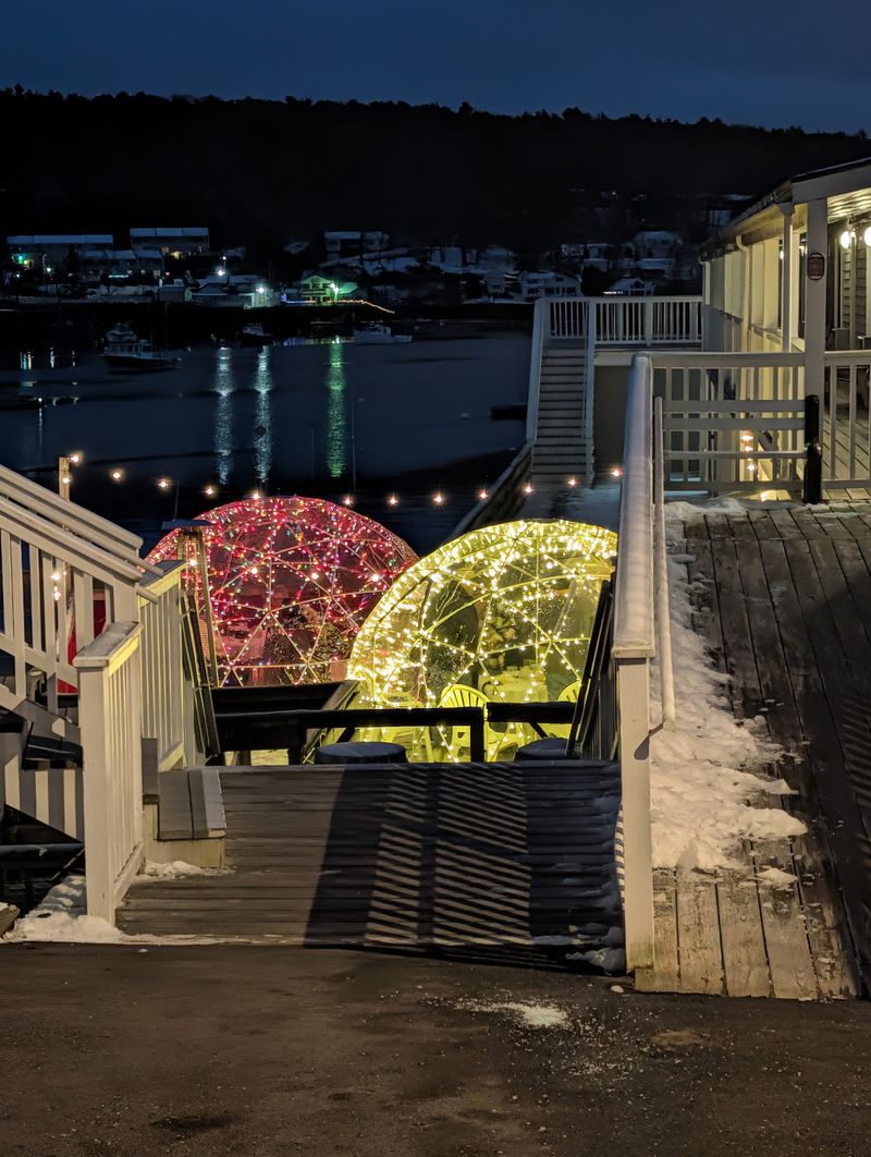 Live Music Nights On The Marina Lounge And Patio Deck