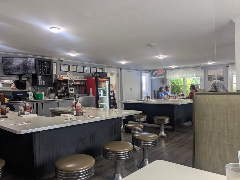 Marshland Restaurants & Bakeries, Sandwich