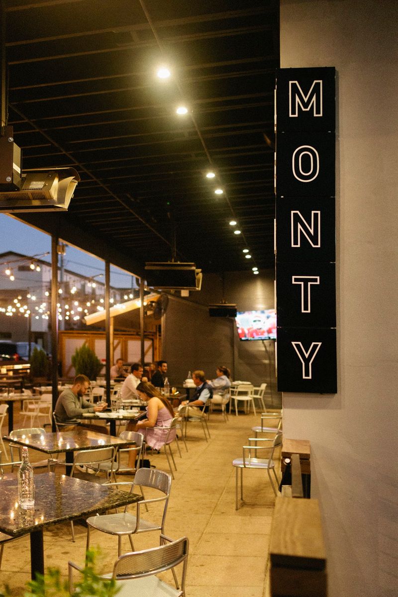 Hello Monty, Chattanooga