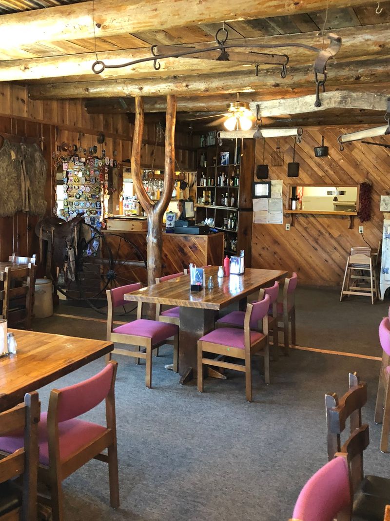 Eagle Guest Ranch Out