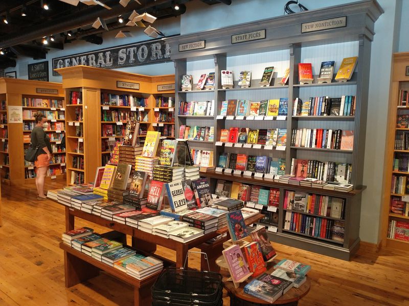 Big-Name Authors Show Up In A Small Town