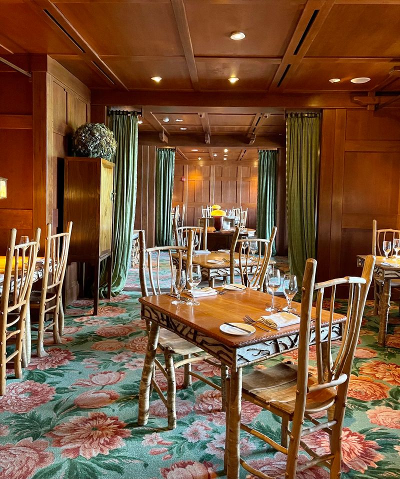 Artisans At Lake Placid Lodge - Lake Placid