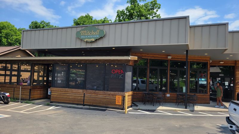 Add This McGavock Pike Deli To Your Food Run