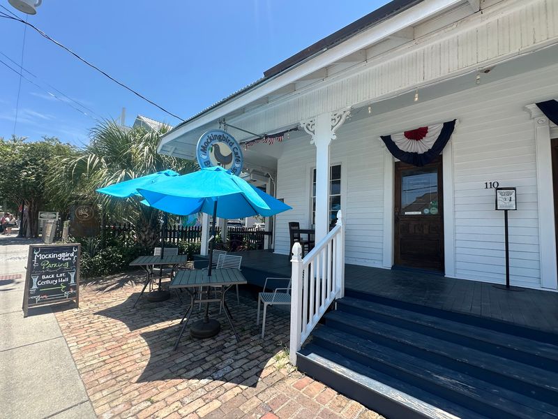 Mockingbird Cafe