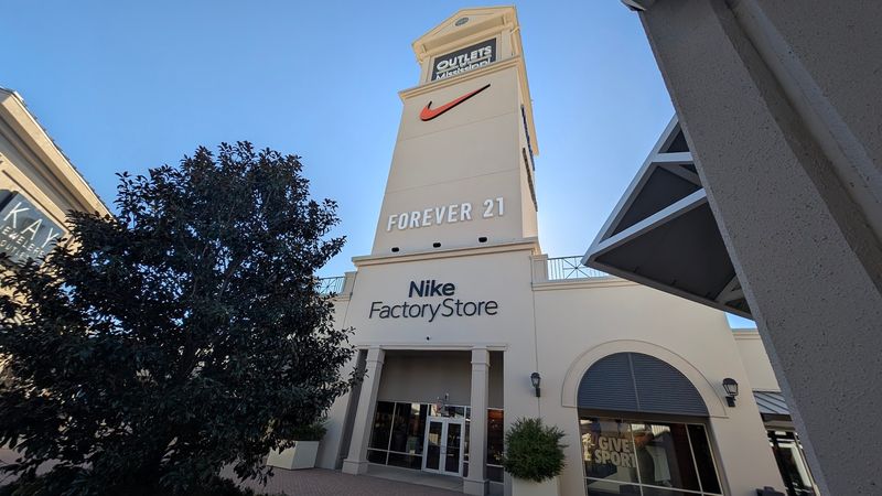 Nike Factory Store - Pearl