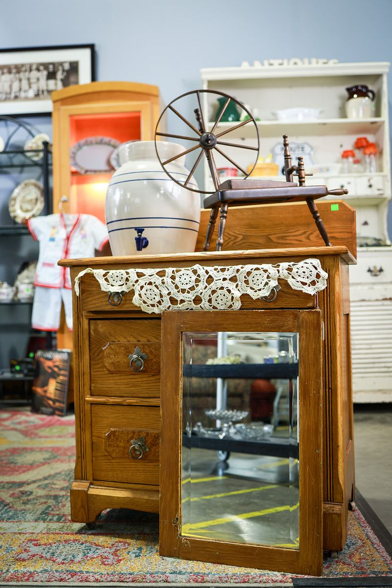 Antiques, Quilts, And Curious Old Things