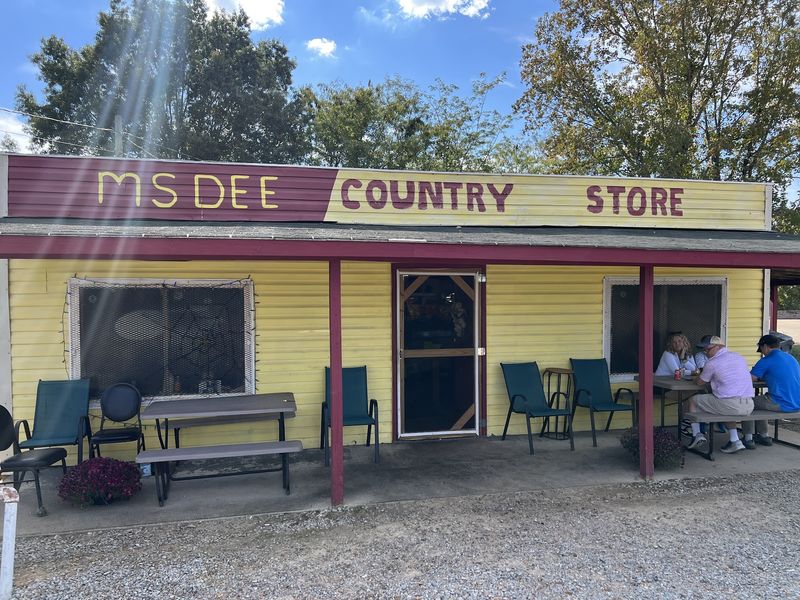 Ms. Dee's Country Store 