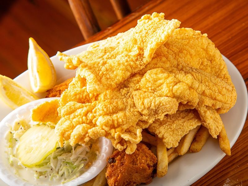 The Roadside Stop That Makes You Pull Over Hungry