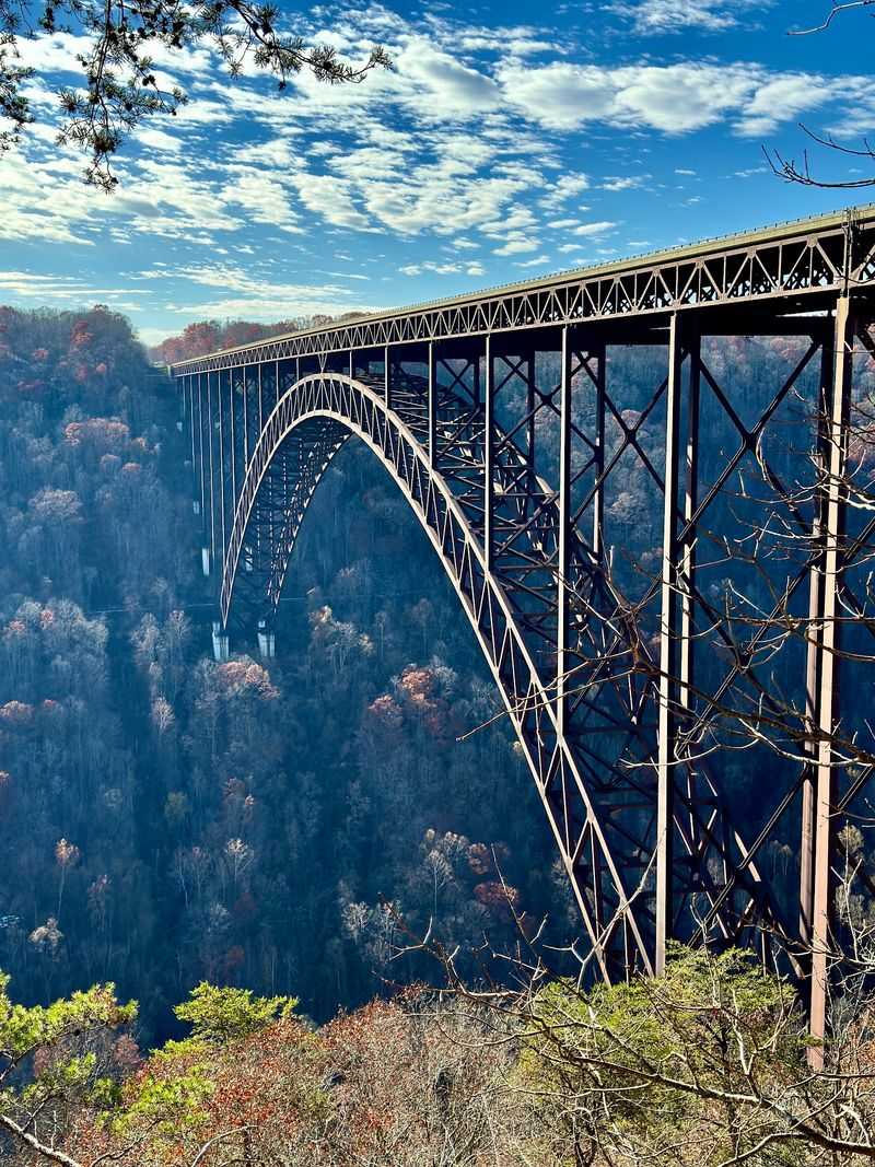 A Steel Arch That Redefined Mountain Travel