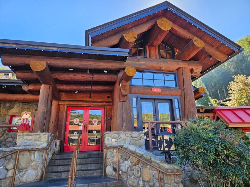 A Log Lodge Built From Idaho Spruce And Cosby Stone