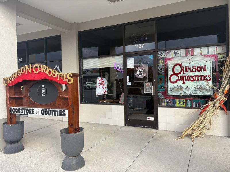 A Storefront That Promises Spooky Season Every Single Day