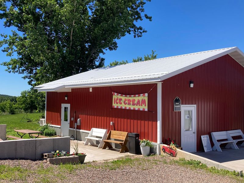 Farm-Fresh Ice Cream Made Right Where The Cows Live