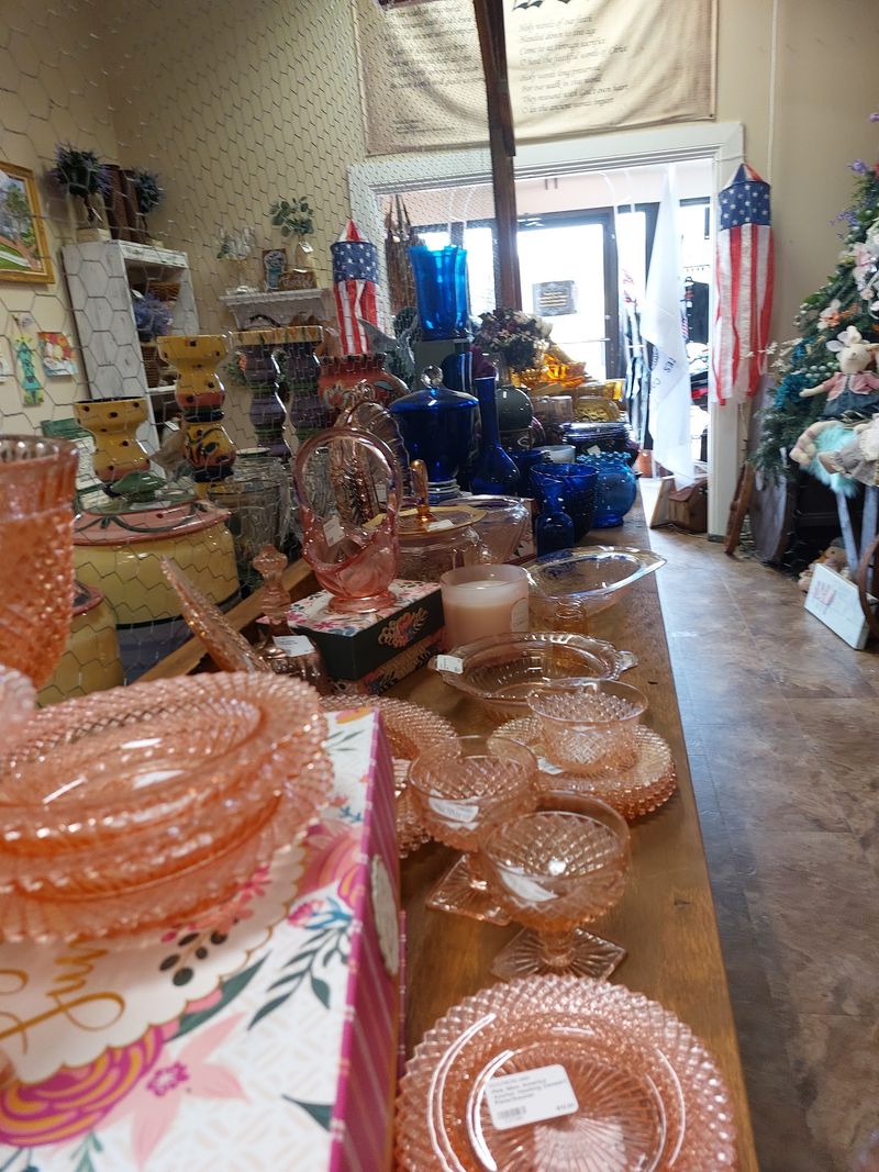 Community And Events In Antique Circles