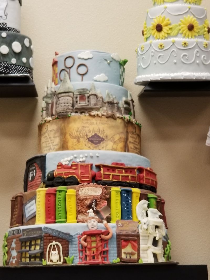 Custom Cakes Built Around Your Reference Photo