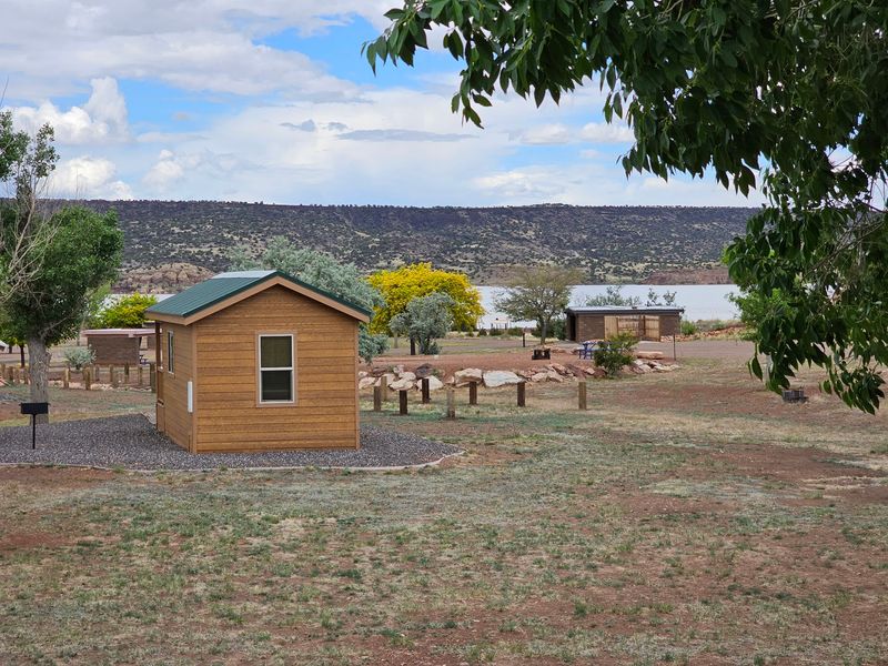 Cabins And Lakeside Campsites