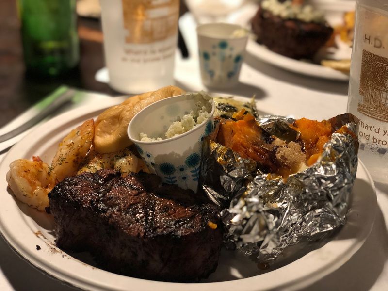 Locally Sourced Ingredients Enhancing Flavors