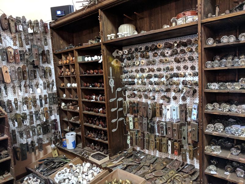 Locating Rare Items At Antique Shops