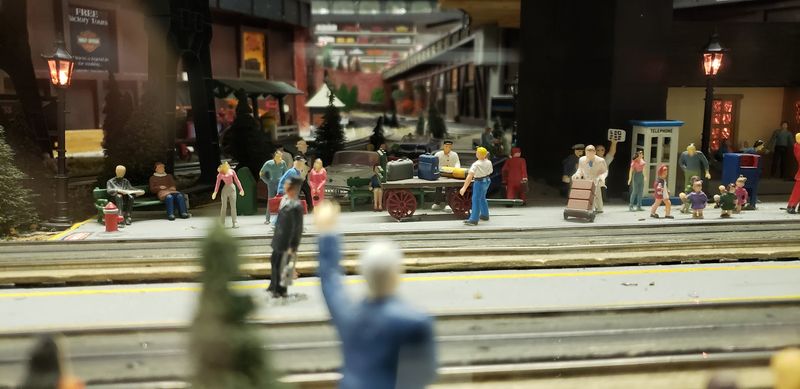 Miniature Towns With Details You Have To Lean In To See