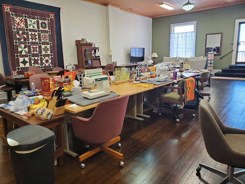 Angola Quilt Shop And Retreat Center, Angola