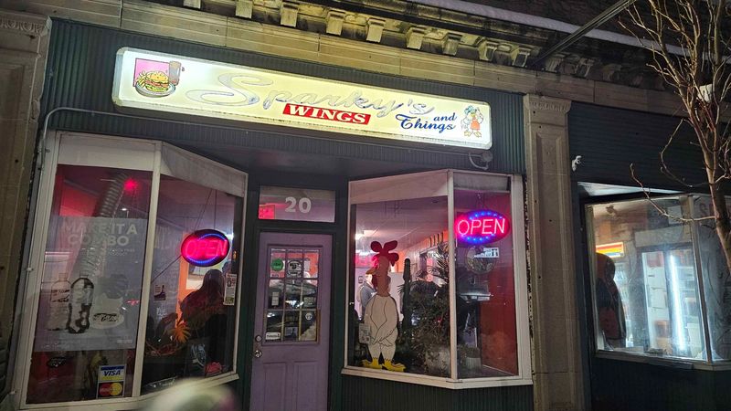 Sparky's Wings And Things Brings 33 Flavors