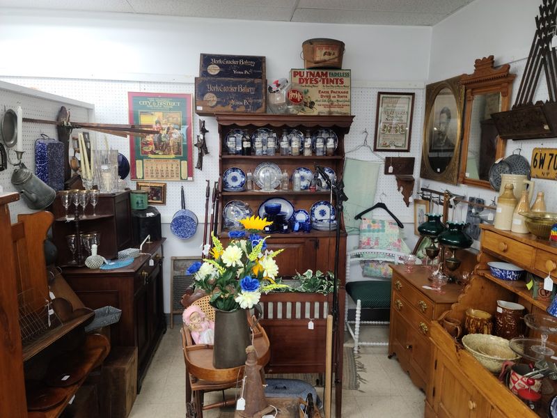 Salamanca Mall Antiques