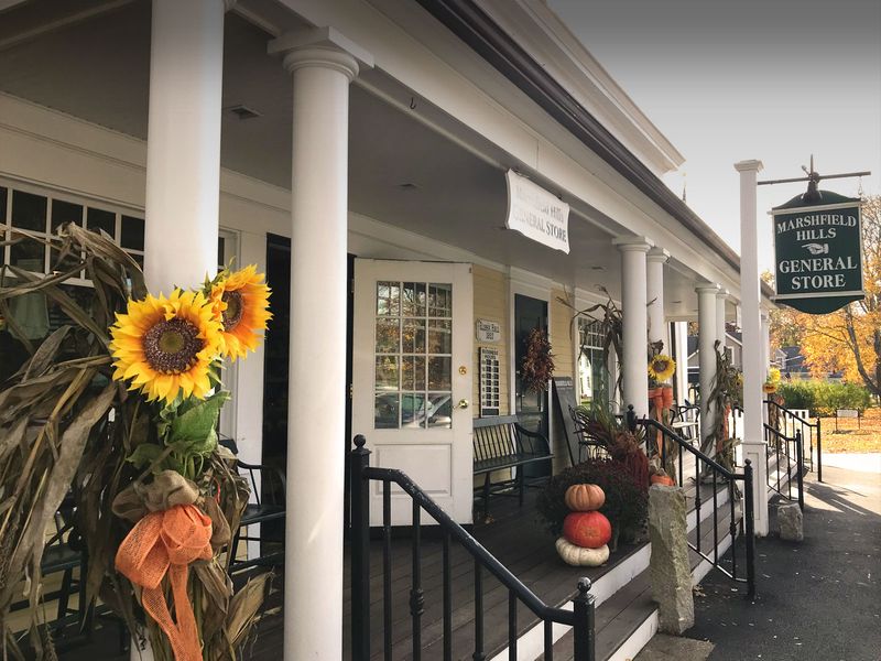Marshfield Hills General Store, Marshfield Hills