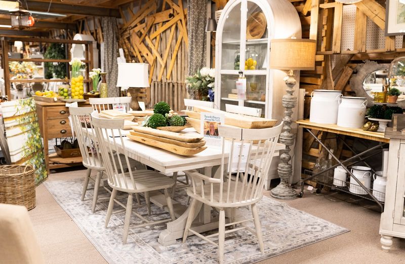 Room To Room Furniture - Tupelo