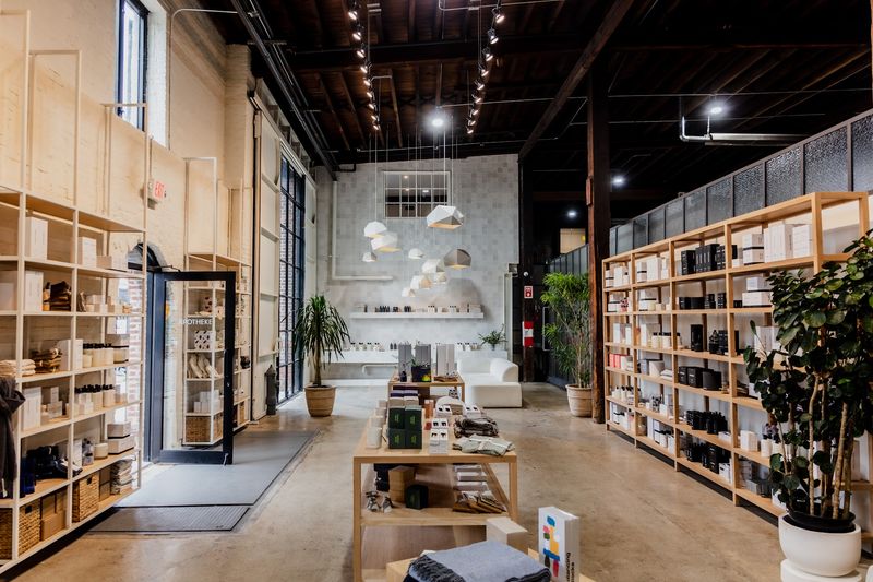 APOTHEKE Candle Studio - Red Hook, Brooklyn
