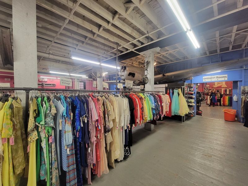 The Garment District, Cambridge