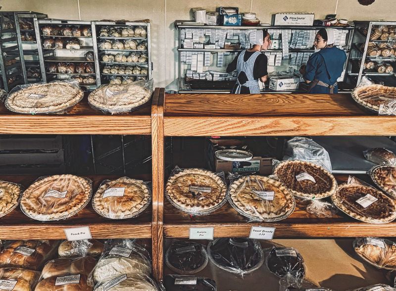 Weaver's Market & Bakery