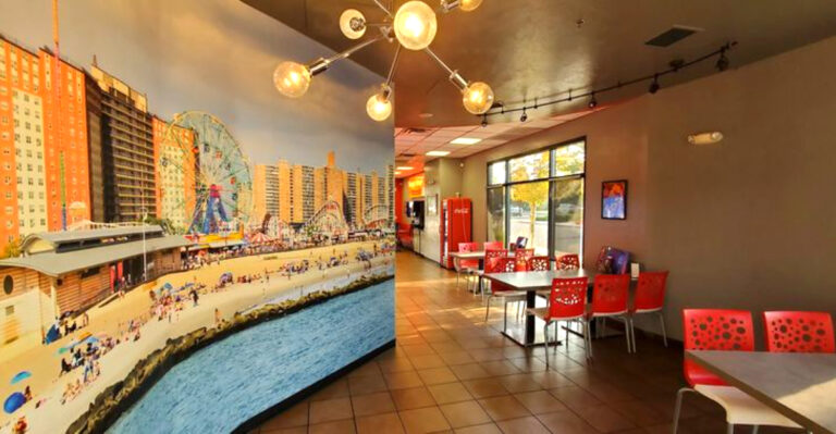 This Nevada Restaurant Serves A Giant New York-Style Pretzel Worth Sharing