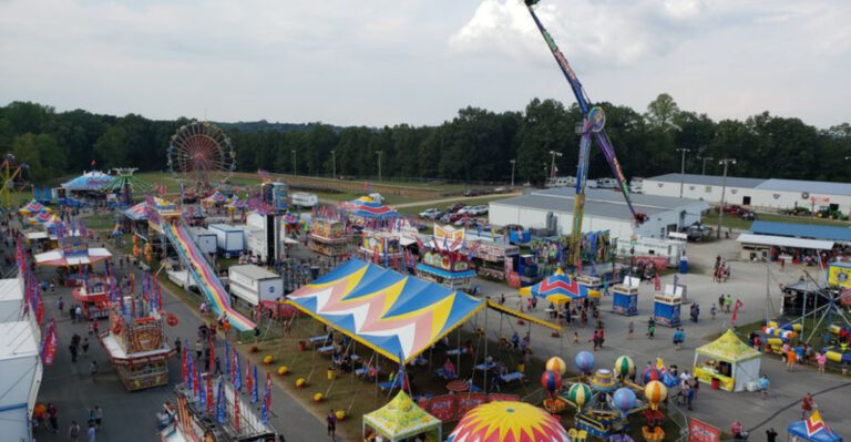 The Old-School Tennessee County Fair Where The Ferris Wheel Is Only The Beginning