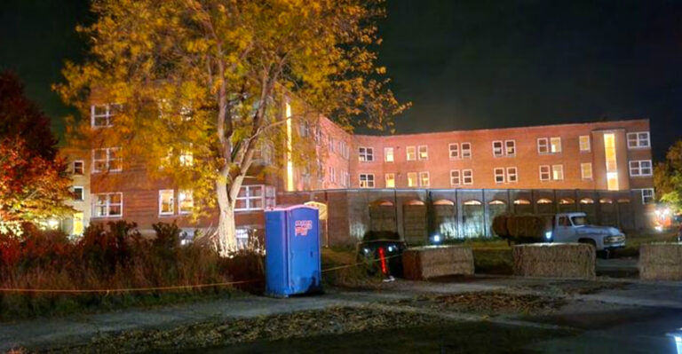 This Abandoned Wisconsin Hospital Now Hides A Chilling Seasonal Attraction