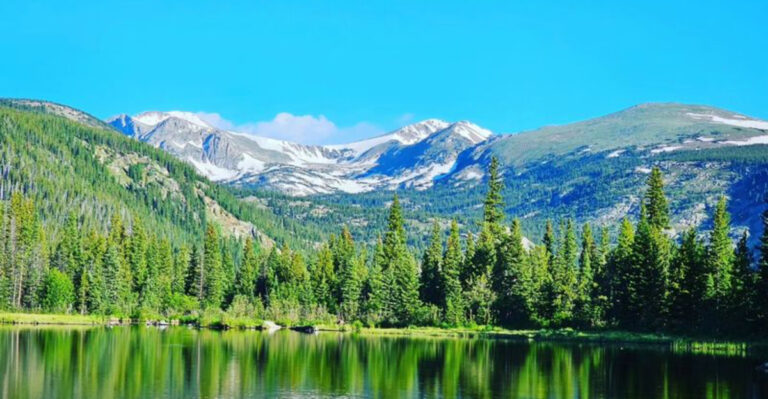 This Colorado Alpine Lake Stays Freezing Cold Even In Peak Summer