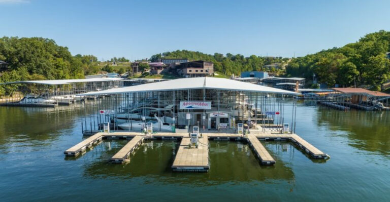 This Old-School Missouri Lake Marina Built A Community That Keeps Coming Back