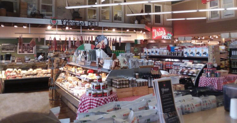 This Historic Wisconsin Italian Market Has Been Serving Milwaukee Since 1946
