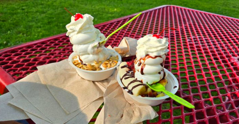 6 Tiny Wisconsin Towns Hiding The Best Summer Ice Cream Stands